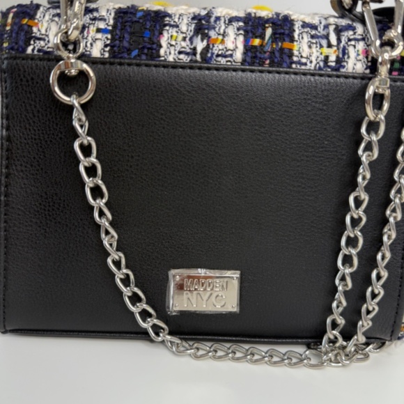 🖤 Tweed Structured Top Handle Bag – Classic & Stylish - Picture 3 of 3